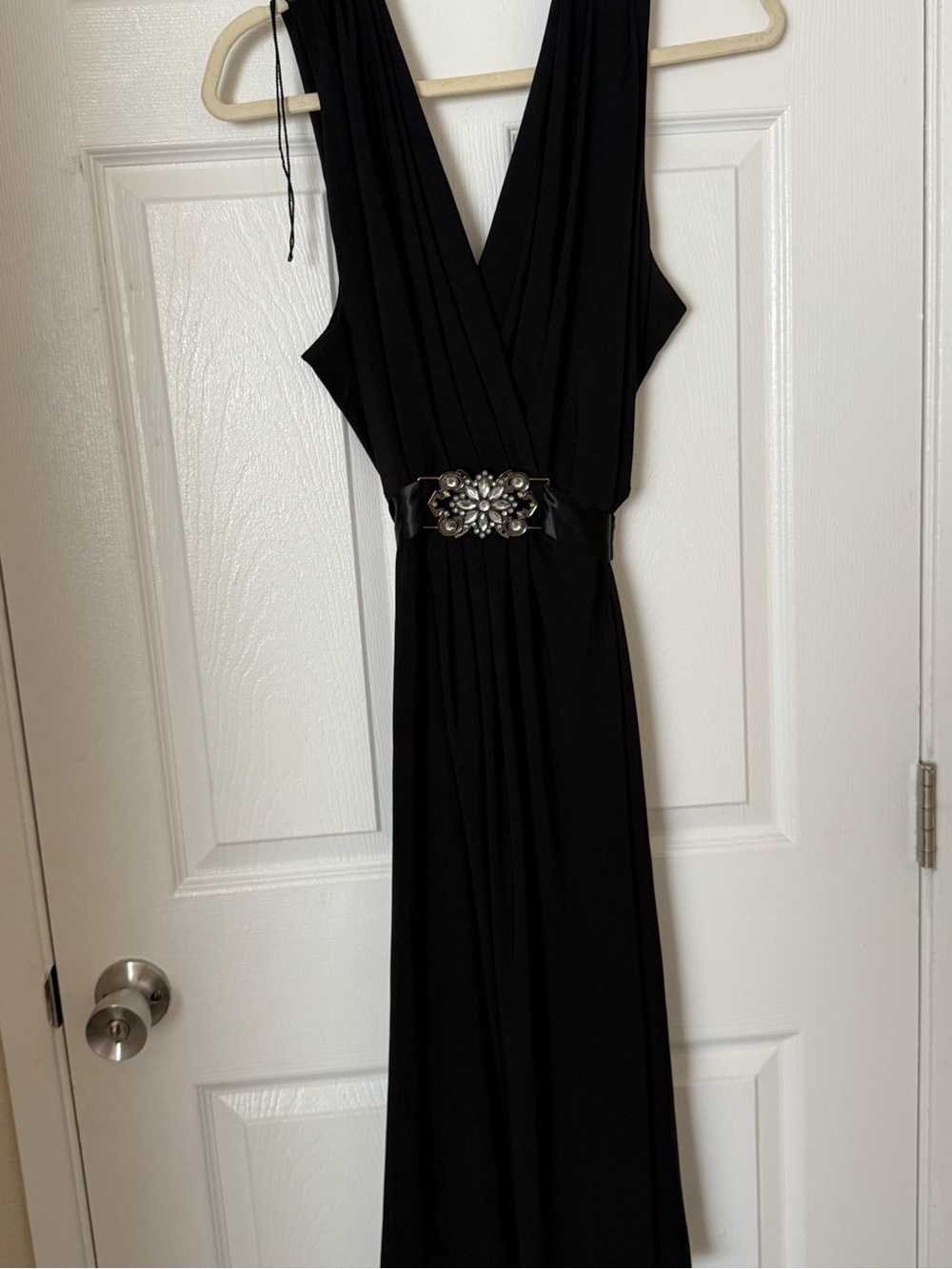 Scarlett Nite Black Maxi Dress with Decorative Waist Accent